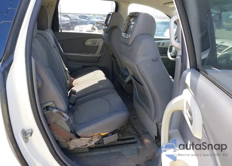 2012 Chevrolet Traverse Ls z USA, uszkodzony, nr VIN 1GNKRFED9CJ175351